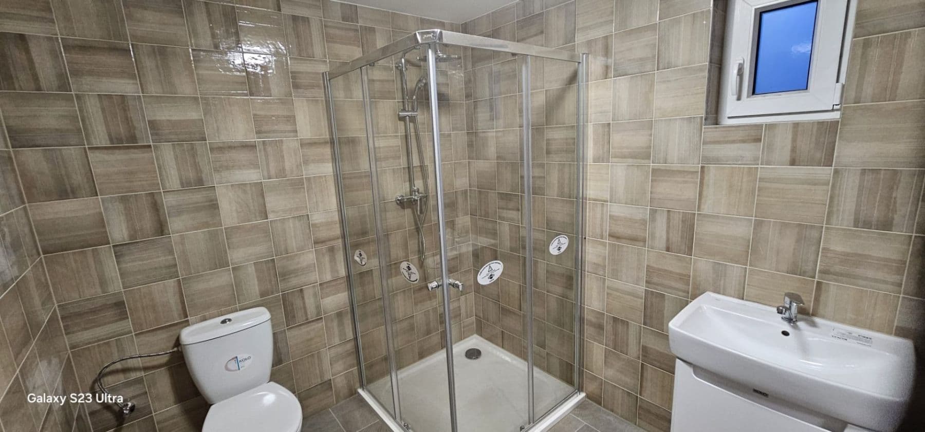 Prenájom bytu 1-izbový 31 m², M. Rovenské, Karlovy Vary, Karlovarský kraj Prenájom bytu 1-izbový 31 m², M. Rovenské, Karlovy Vary, Karlovarský kraj