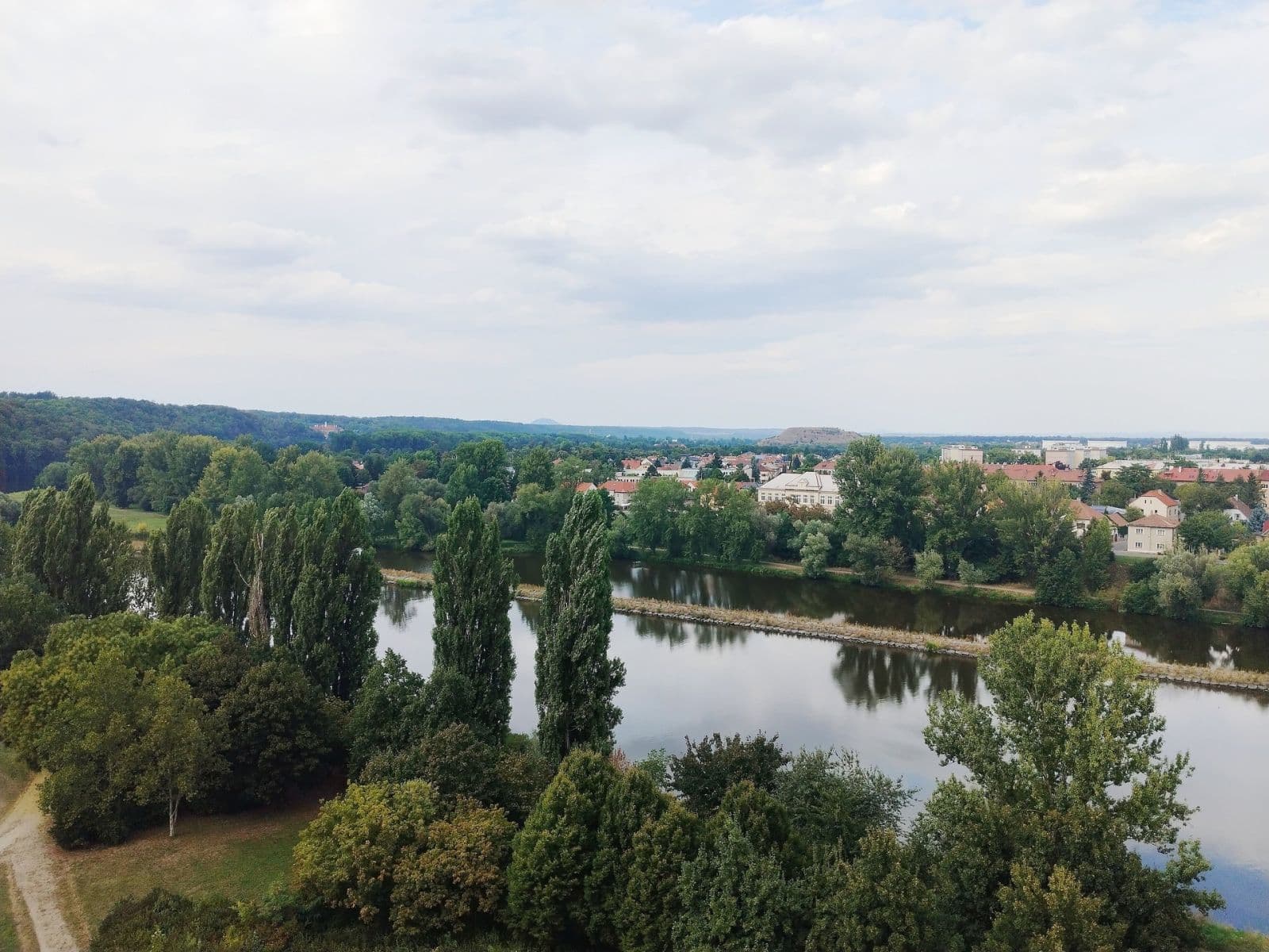 Prenájom bytu 2-izbový 42 m², sídl. U Cukrovaru, Kralupy nad Vltavou, Středočeský kraj Prenájom bytu 2-izbový 42 m², sídl. U Cukrovaru, Kralupy nad Vltavou, Středočeský kraj