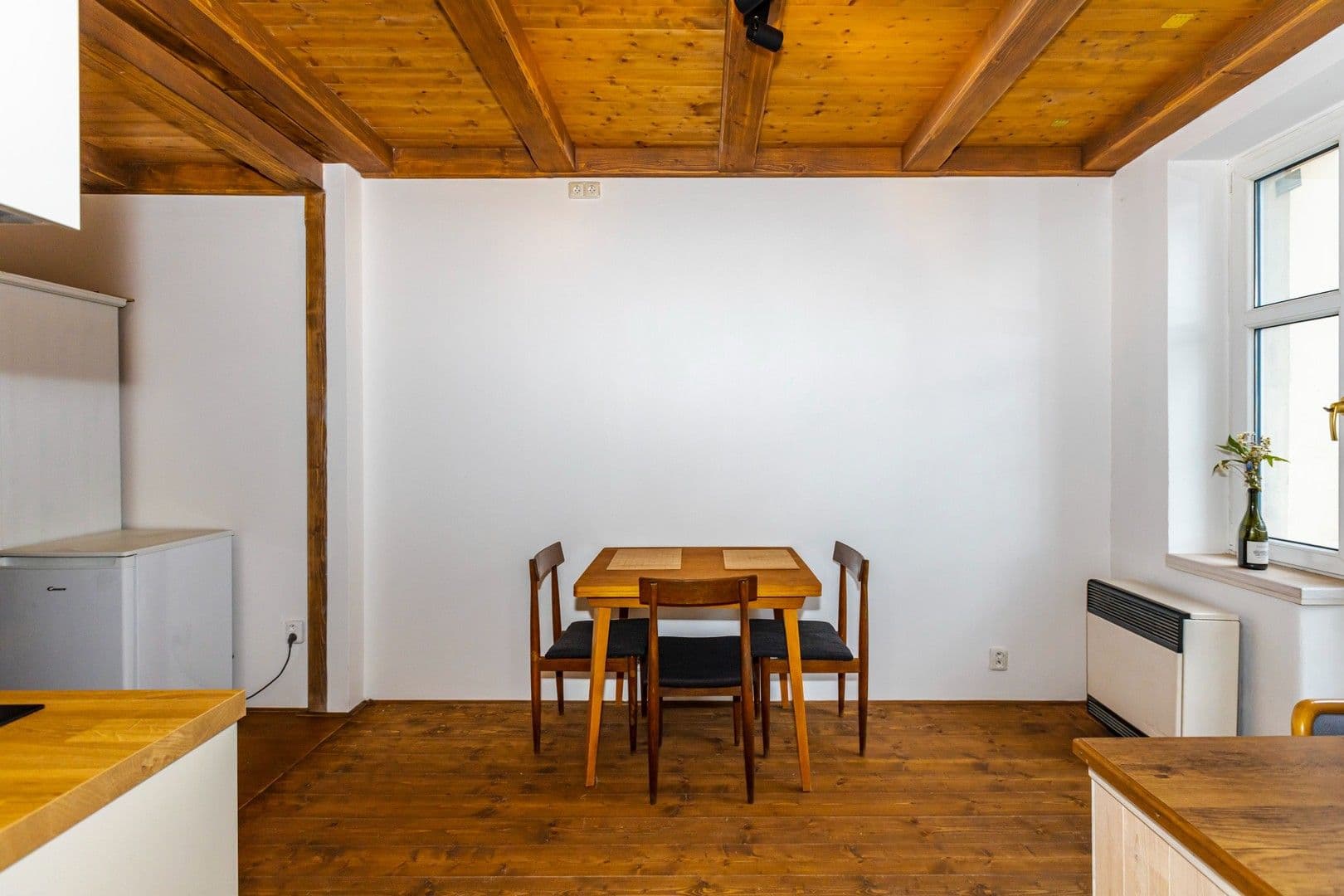 Prenájom bytu 2-izbový 54 m², Kolbenova, Praha, Praha Prenájom bytu 2-izbový 54 m², Kolbenova, Praha, Praha