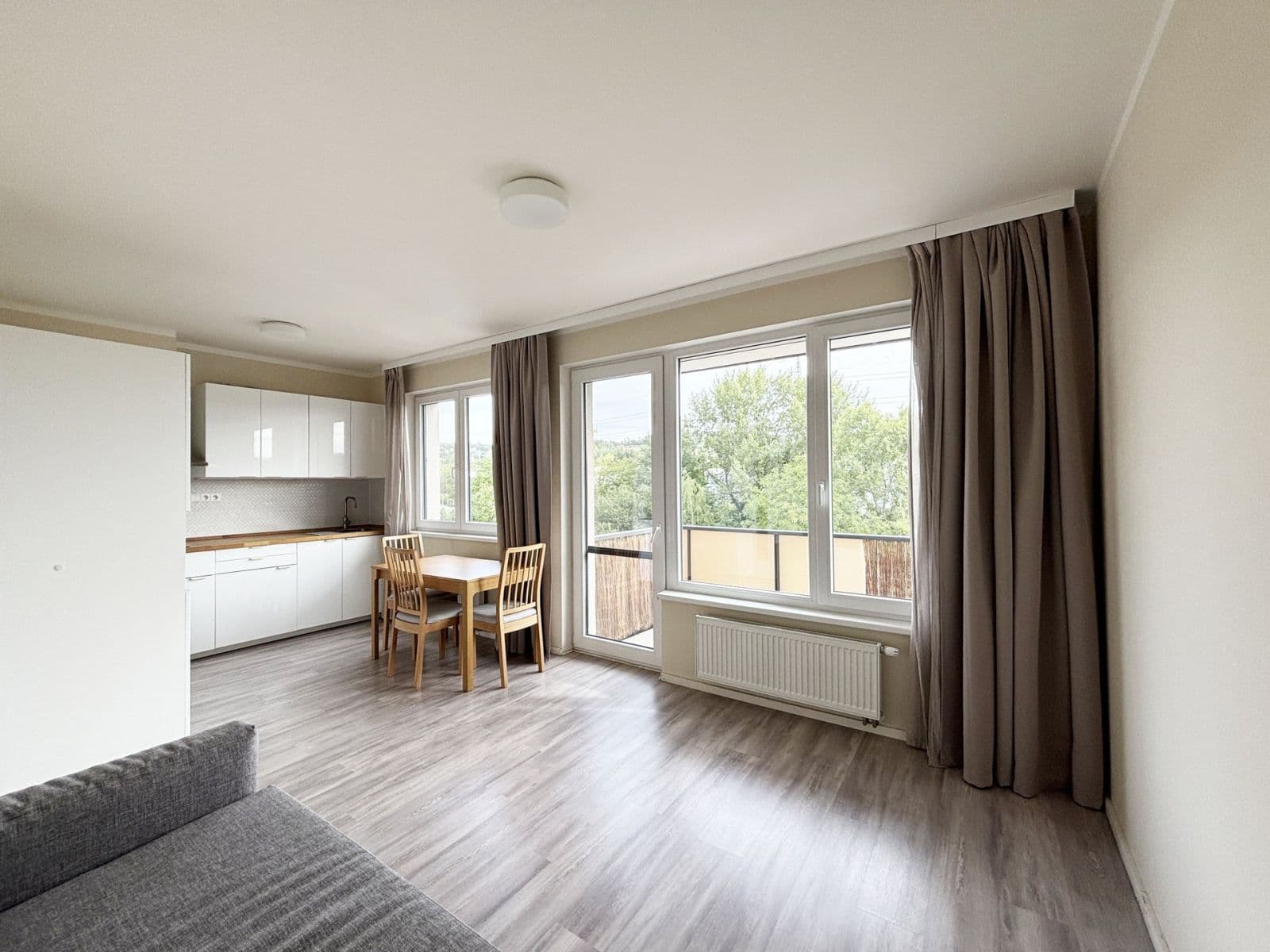 Prenájom bytu 1-izbový 33 m², Granitova, Praha, Praha Prenájom bytu 1-izbový 33 m², Granitova, Praha, Praha