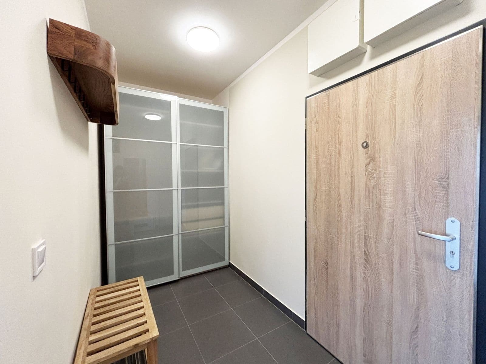 Prenájom bytu 1-izbový 33 m², Granitova, Praha, Praha Prenájom bytu 1-izbový 33 m², Granitova, Praha, Praha