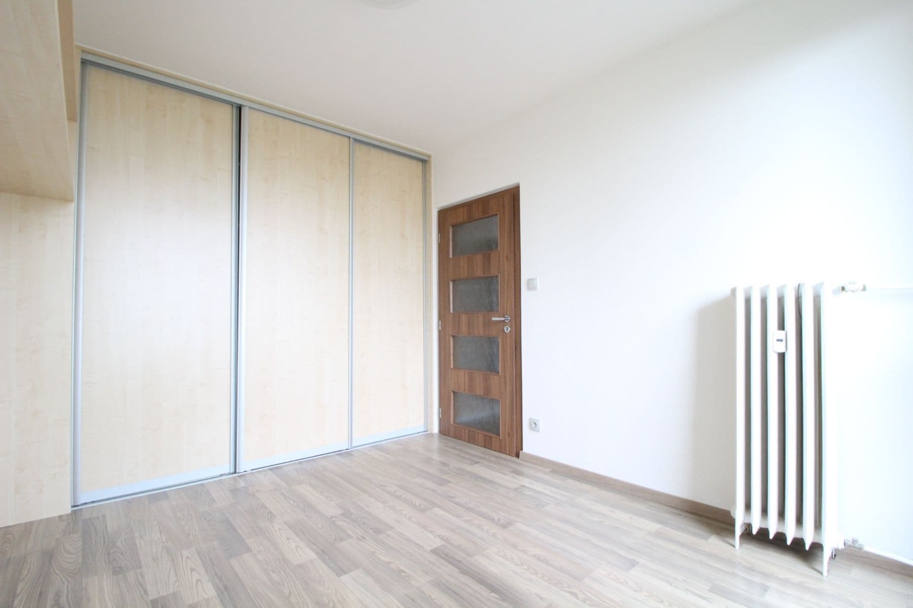 Prenájom bytu 3-izbový 58 m², Cafourkova, Praha, Praha Prenájom bytu 3-izbový 58 m², Cafourkova, Praha, Praha