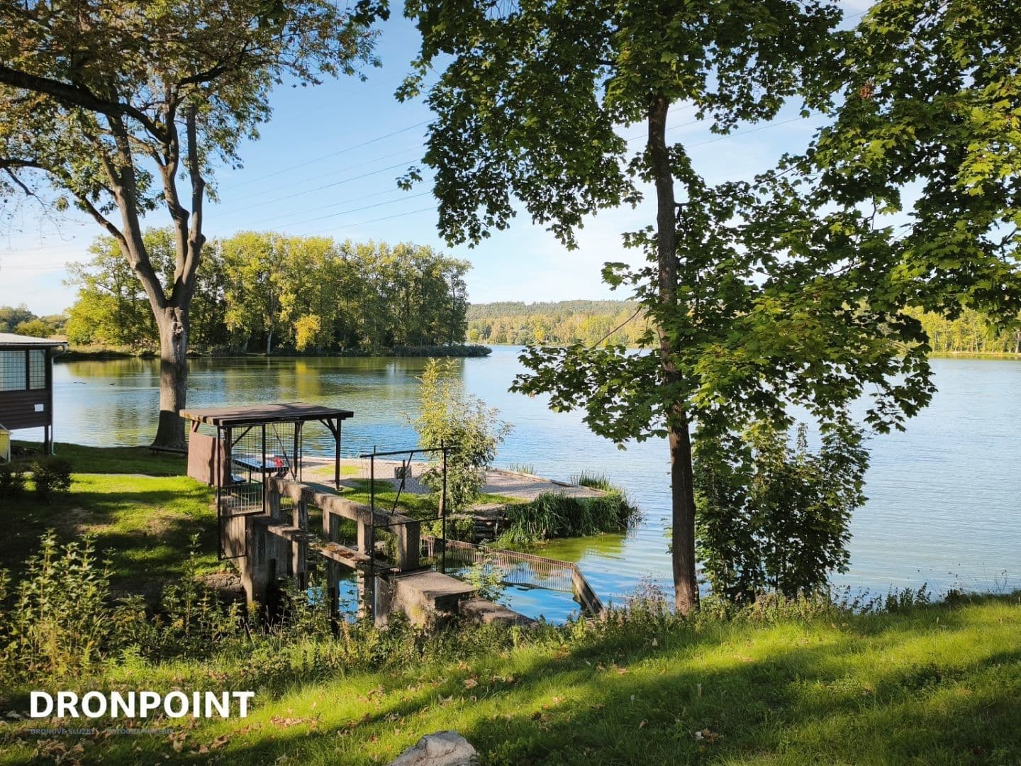 Predaj pozemku 1.306 m², Kamenné Žehrovice, Středočeský kraj Predaj pozemku 1.306 m², Kamenné Žehrovice, Středočeský kraj