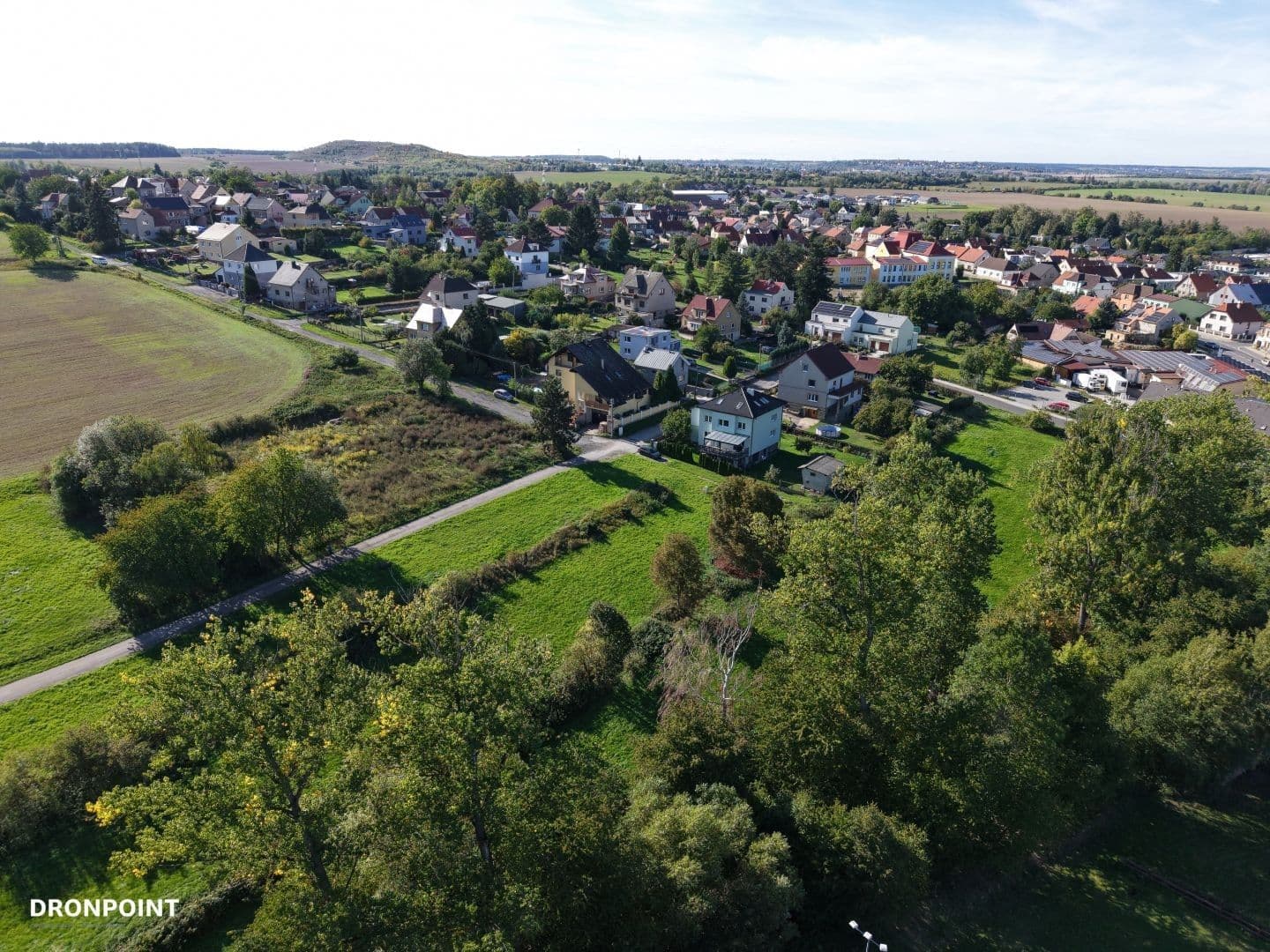 Predaj pozemku 1.306 m², Kamenné Žehrovice, Středočeský kraj Predaj pozemku 1.306 m², Kamenné Žehrovice, Středočeský kraj