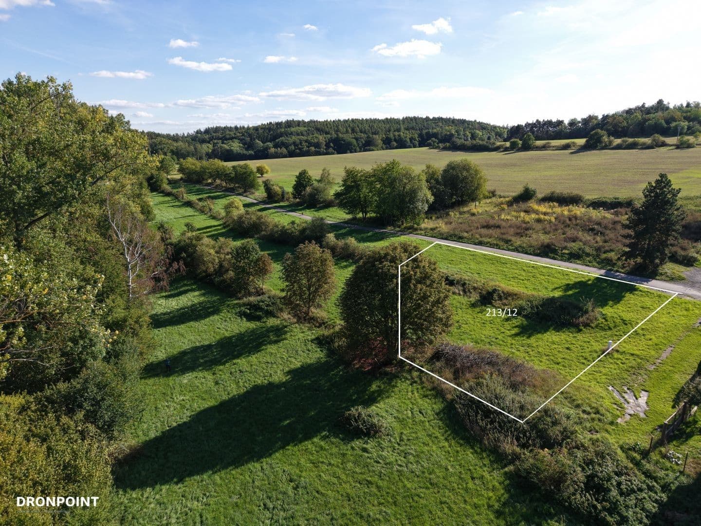 Predaj pozemku 1.306 m², Kamenné Žehrovice, Středočeský kraj Predaj pozemku 1.306 m², Kamenné Žehrovice, Středočeský kraj