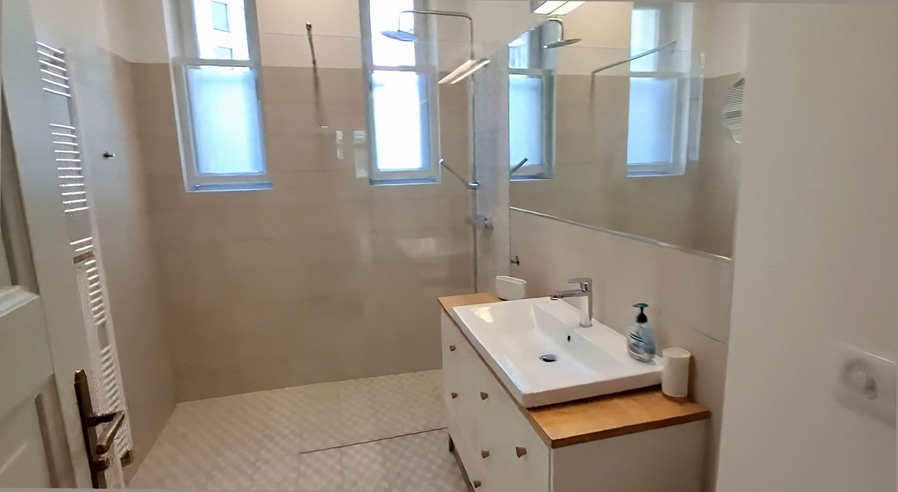 Prenájom bytu 2-izbový 84 m², Žatecká, Praha, Praha Prenájom bytu 2-izbový 84 m², Žatecká, Praha, Praha