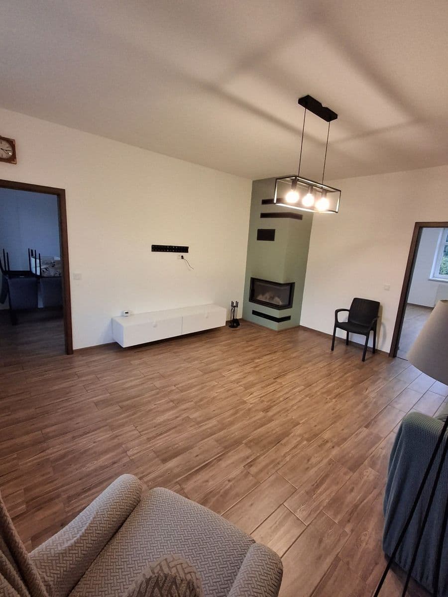 Prenájom bytu 3-izbový 84 m², Na Výsluní, Nový Jičín, Moravskoslezský kraj Prenájom bytu 3-izbový 84 m², Na Výsluní, Nový Jičín, Moravskoslezský kraj