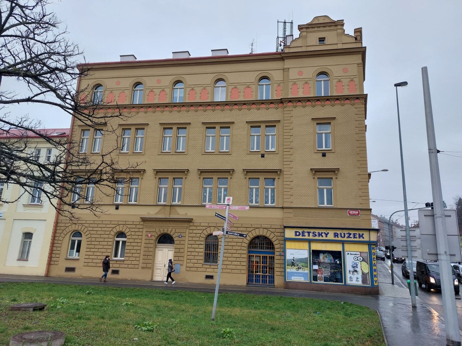 Prenájom bytu 1-izbový 17 m², Křížová, Praha, Praha Prenájom bytu 1-izbový 17 m², Křížová, Praha, Praha