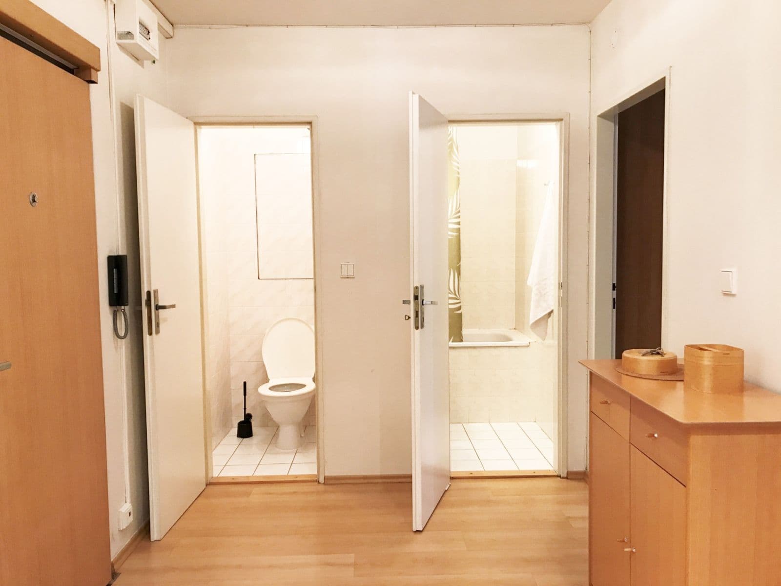 Prenájom bytu 2-izbový 39 m², Bryksova, Praha, Praha Prenájom bytu 2-izbový 39 m², Bryksova, Praha, Praha
