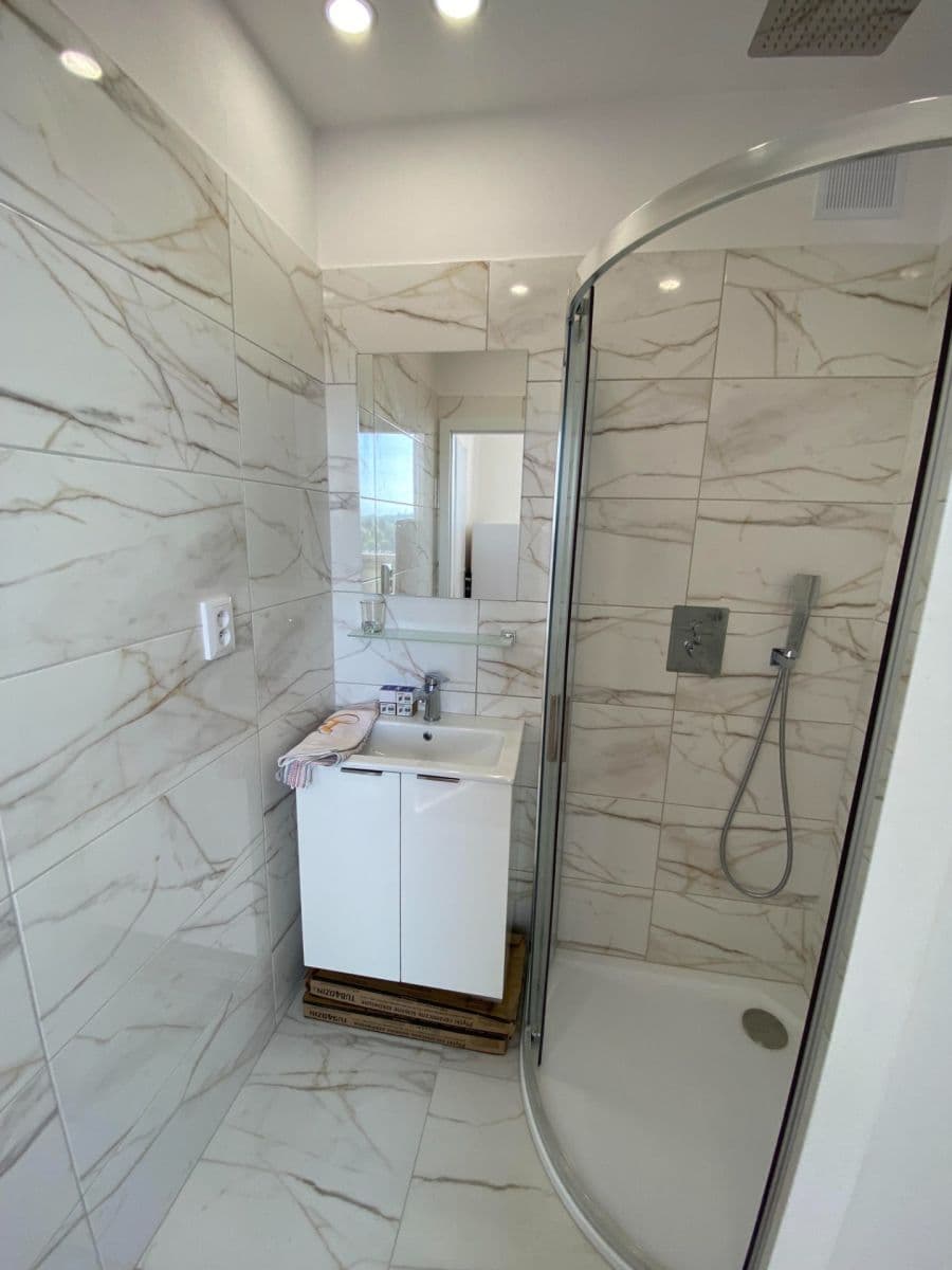 Prenájom bytu 3-izbový 68 m², Kúty, Zlín, Zlínský kraj Prenájom bytu 3-izbový 68 m², Kúty, Zlín, Zlínský kraj