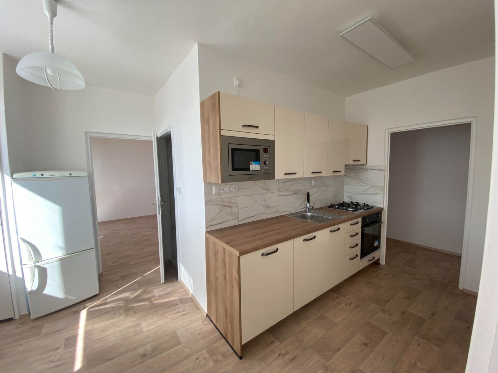 Prenájom bytu 3-izbový 68 m², Kúty, Zlín, Zlínský kraj Prenájom bytu 3-izbový 68 m², Kúty, Zlín, Zlínský kraj
