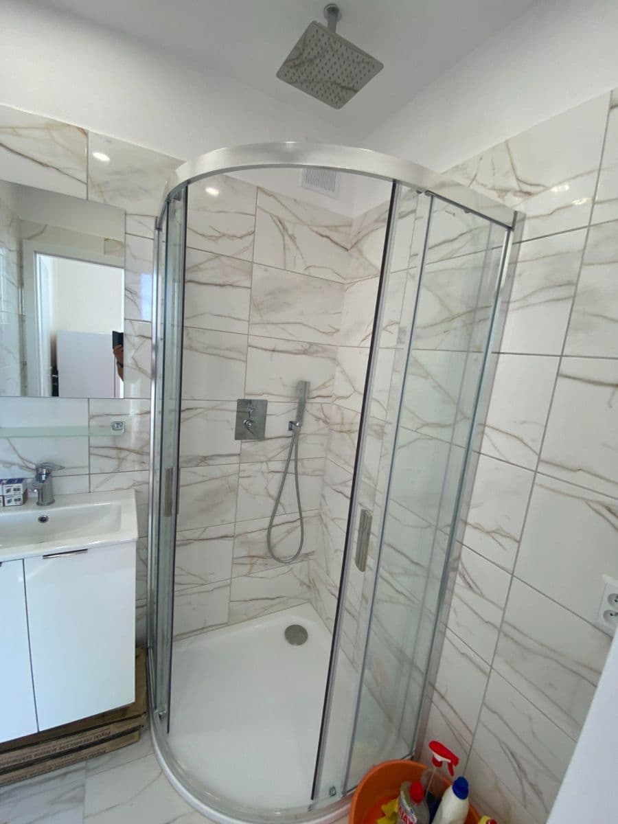 Prenájom bytu 3-izbový 68 m², Kúty, Zlín, Zlínský kraj Prenájom bytu 3-izbový 68 m², Kúty, Zlín, Zlínský kraj