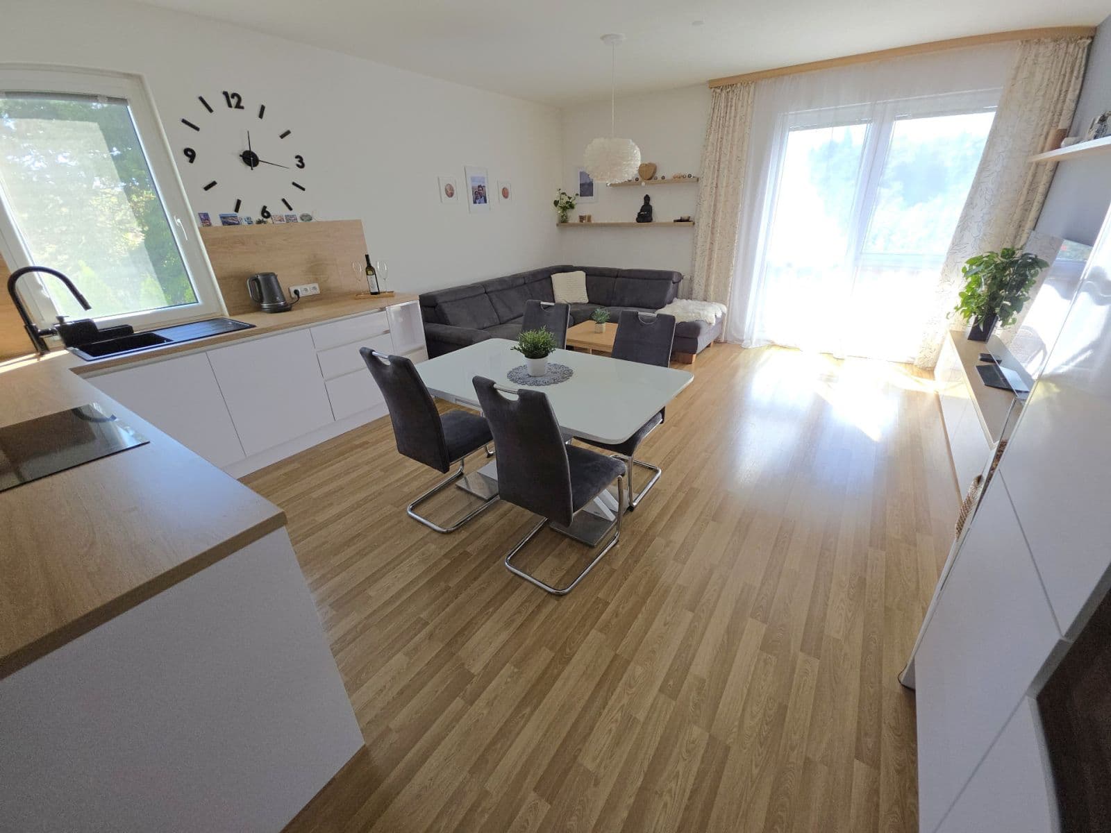 Predaj bytu 4-izbový 141 m², Sušilova, Praha, Praha Predaj bytu 4-izbový 141 m², Sušilova, Praha, Praha