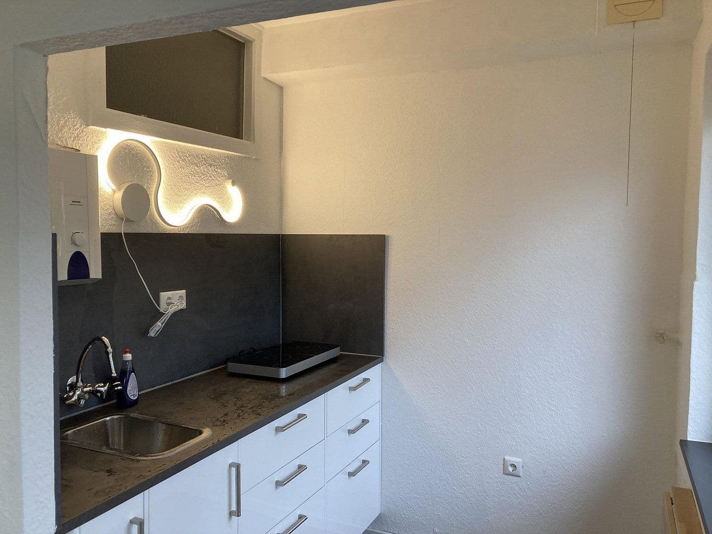 Predaj bytu 1-izbový 31 m², Berlin, Berlín Predaj bytu 1-izbový 31 m², Berlin, Berlín