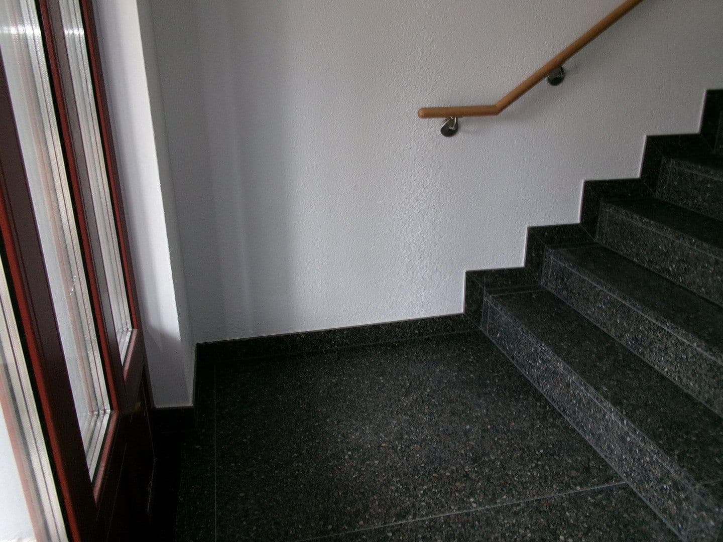 Prenájom bytu 4-izbový 140 m², Köln, Severné Porýnie - Westfálsko Prenájom bytu 4-izbový 140 m², Köln, Severné Porýnie - Westfálsko