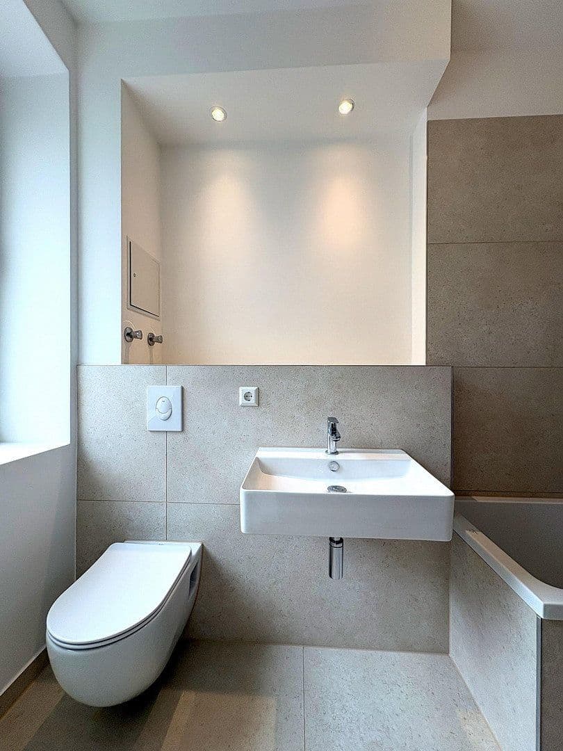 Predaj bytu 2-izbový 58 m², Fehrbellinerstraße 26, Berlin, Berlín Predaj bytu 2-izbový 58 m², Fehrbellinerstraße 26, Berlin, Berlín