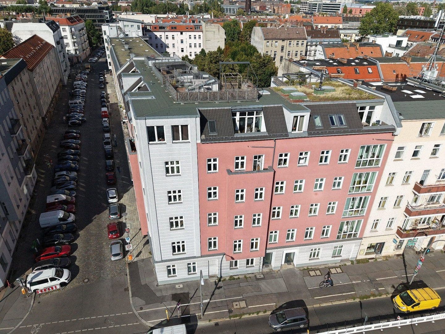 Predaj bytu 4-izbový 107 m², Stralauer Allee 17f, Berlin, Berlín Predaj bytu 4-izbový 107 m², Stralauer Allee 17f, Berlin, Berlín