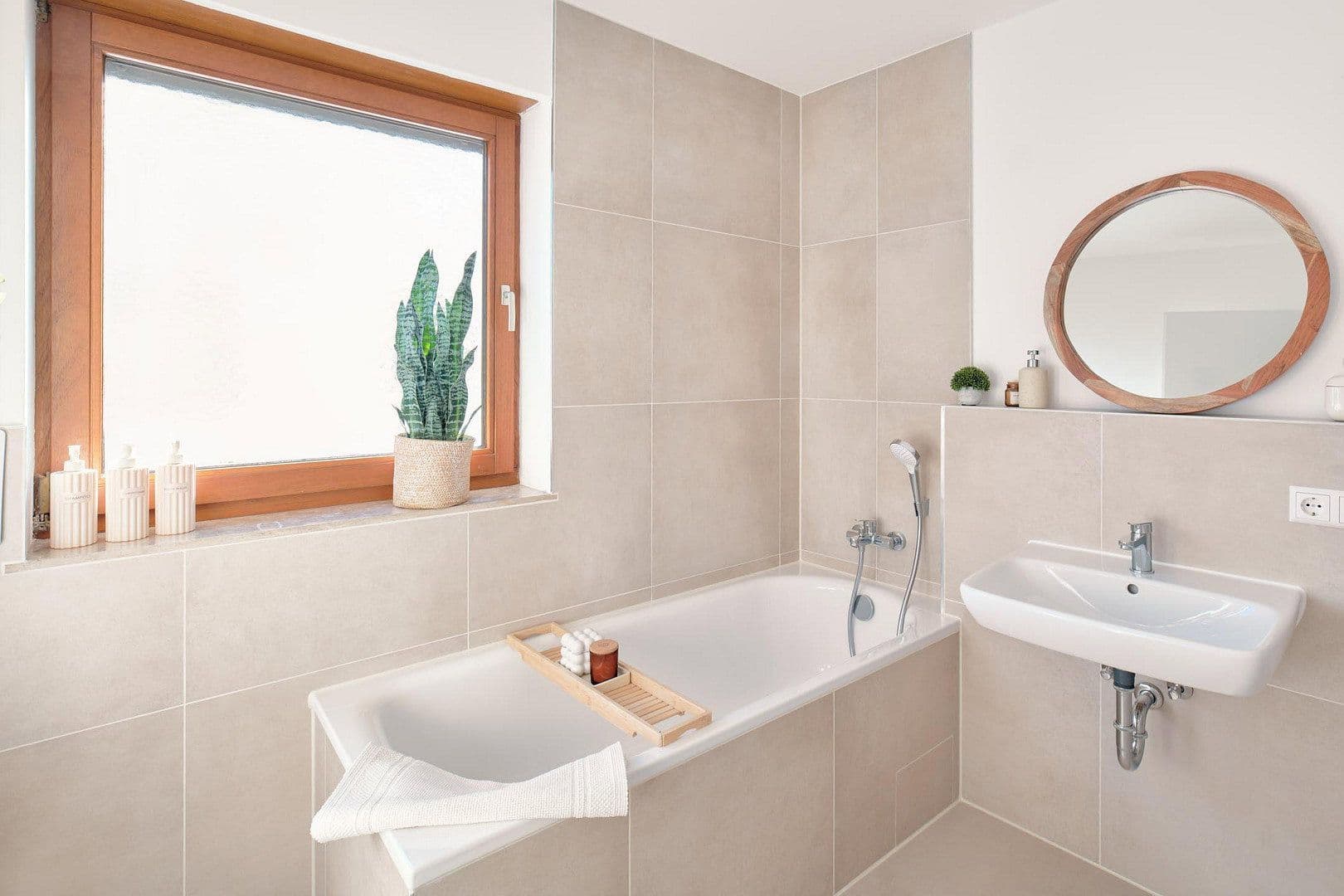 Predaj bytu 4-izbový 80 m², Waiblingen, Bádensko-Wurttembersko Predaj bytu 4-izbový 80 m², Waiblingen, Bádensko-Wurttembersko