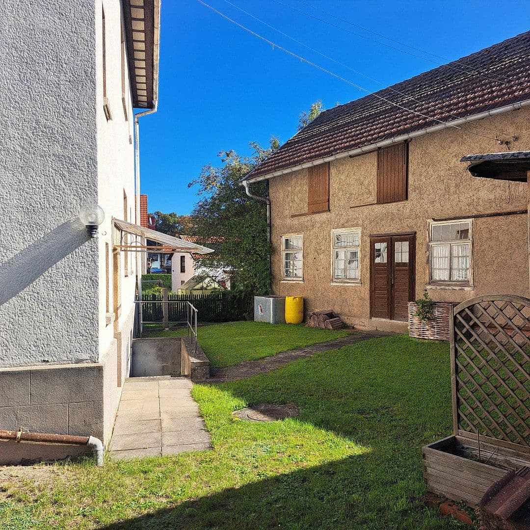 Predaj domu 195 m², pozemok 787 m², Schmalkalden, Durínsko Predaj domu 195 m², pozemok 787 m², Schmalkalden, Durínsko