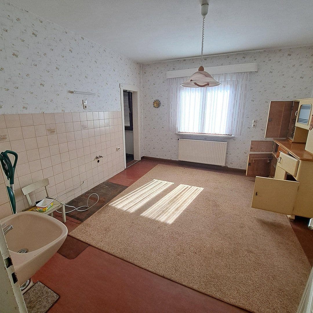 Predaj domu 195 m², pozemok 787 m², Schmalkalden, Durínsko Predaj domu 195 m², pozemok 787 m², Schmalkalden, Durínsko
