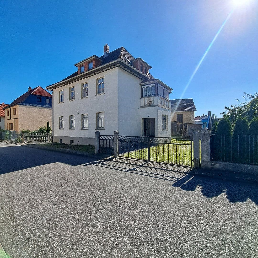 Predaj domu 195 m², pozemok 787 m², Schmalkalden, Durínsko Predaj domu 195 m², pozemok 787 m², Schmalkalden, Durínsko