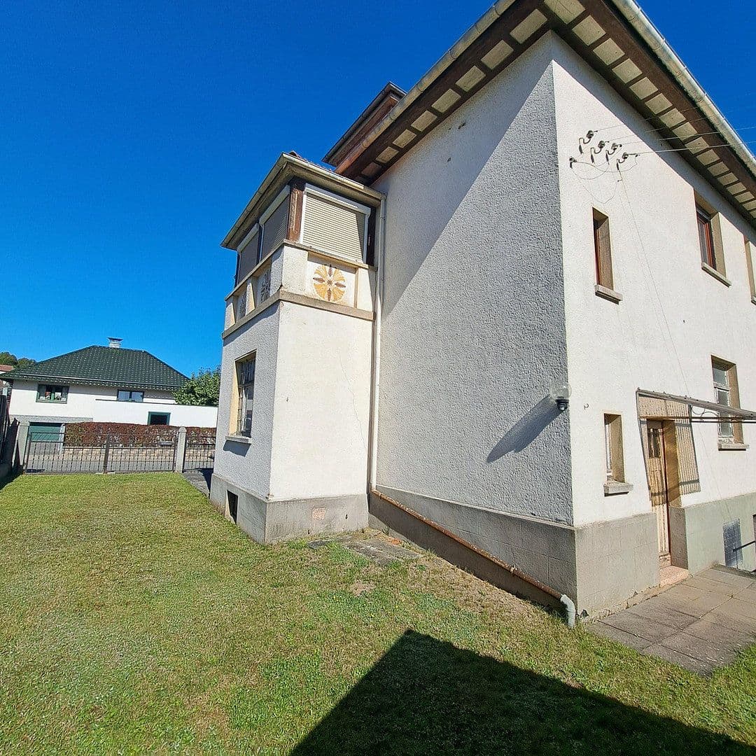 Predaj domu 195 m², pozemok 787 m², Schmalkalden, Durínsko Predaj domu 195 m², pozemok 787 m², Schmalkalden, Durínsko