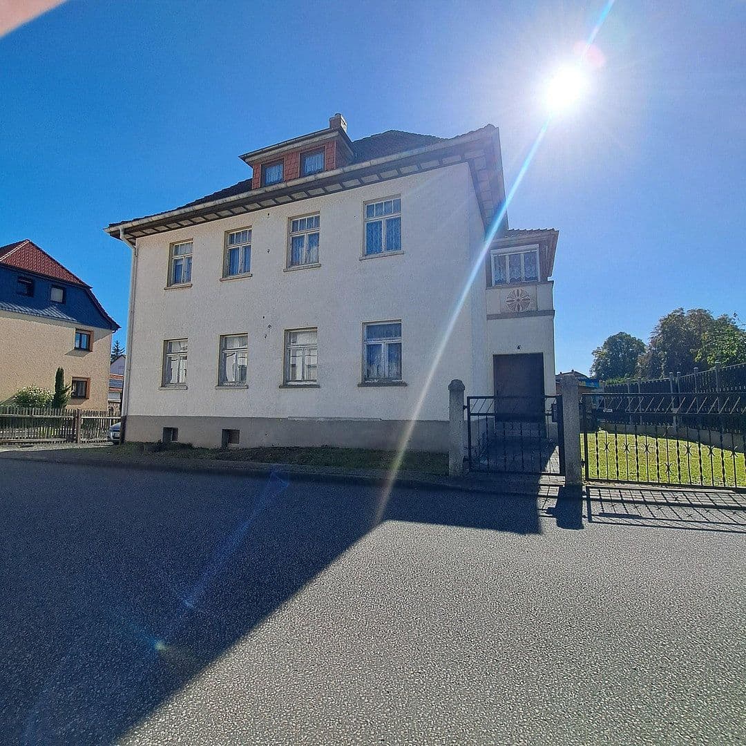 Predaj domu 195 m², pozemok 787 m², Schmalkalden, Durínsko Predaj domu 195 m², pozemok 787 m², Schmalkalden, Durínsko