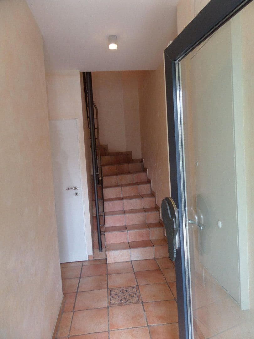 Prenájom bytu 2-izbový 58 m², Herzogenrath, Severné Porýnie - Westfálsko Prenájom bytu 2-izbový 58 m², Herzogenrath, Severné Porýnie - Westfálsko