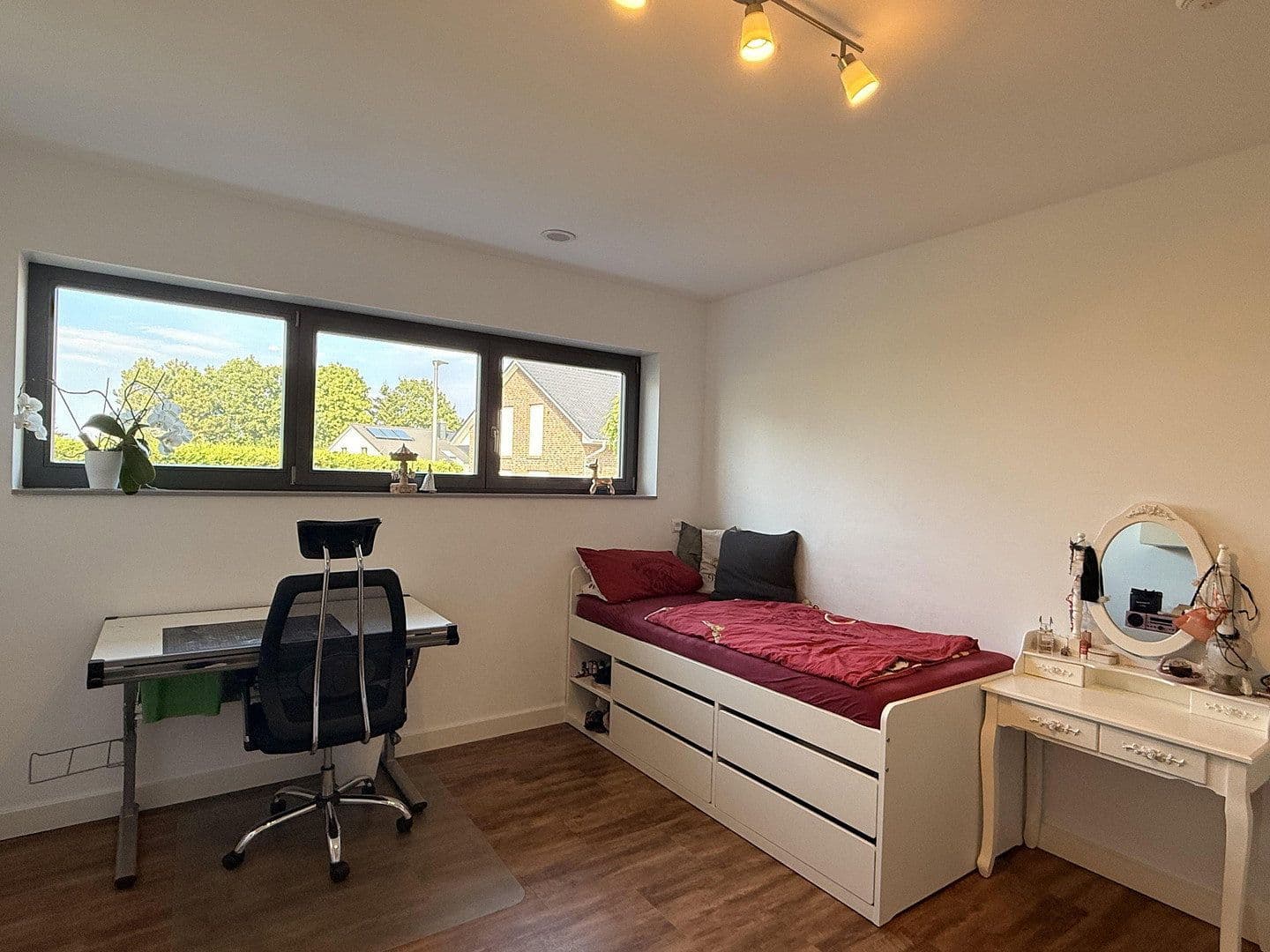 Predaj domu 193 m², pozemok 799 m², Velbert, Severné Porýnie - Westfálsko Predaj domu 193 m², pozemok 799 m², Velbert, Severné Porýnie - Westfálsko