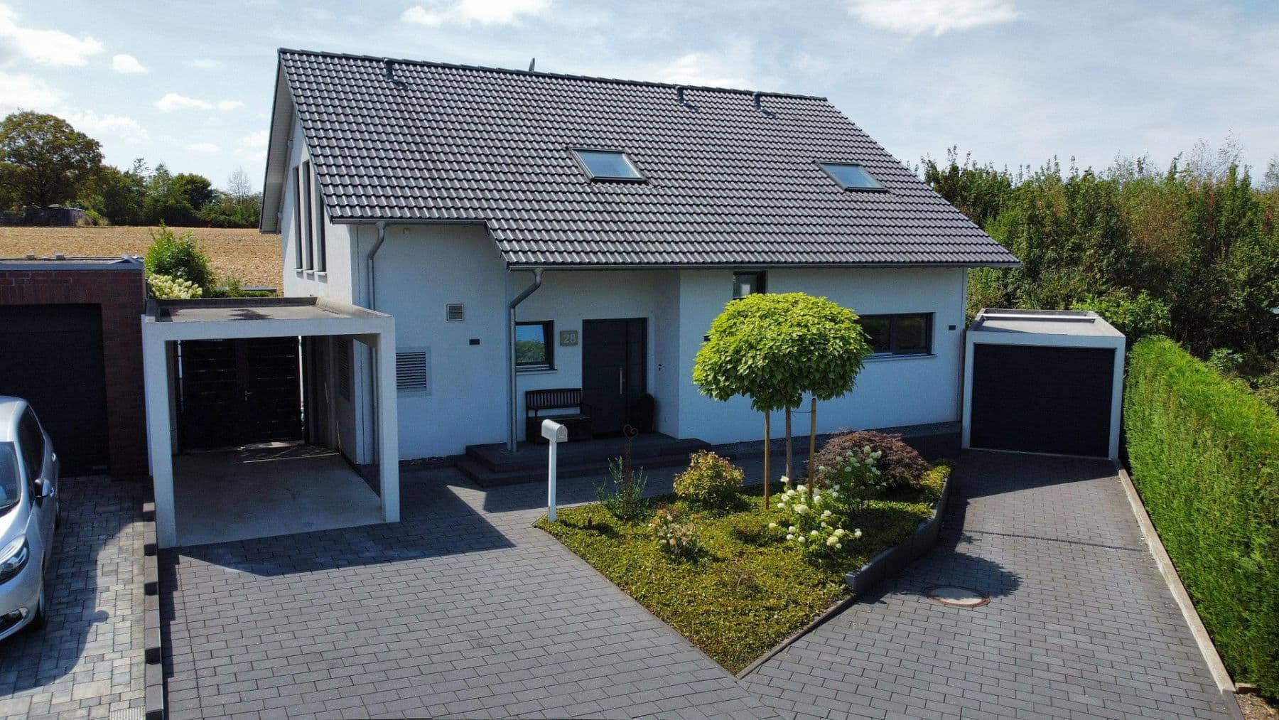 Predaj domu 193 m², pozemok 799 m², Velbert, Severné Porýnie - Westfálsko Predaj domu 193 m², pozemok 799 m², Velbert, Severné Porýnie - Westfálsko