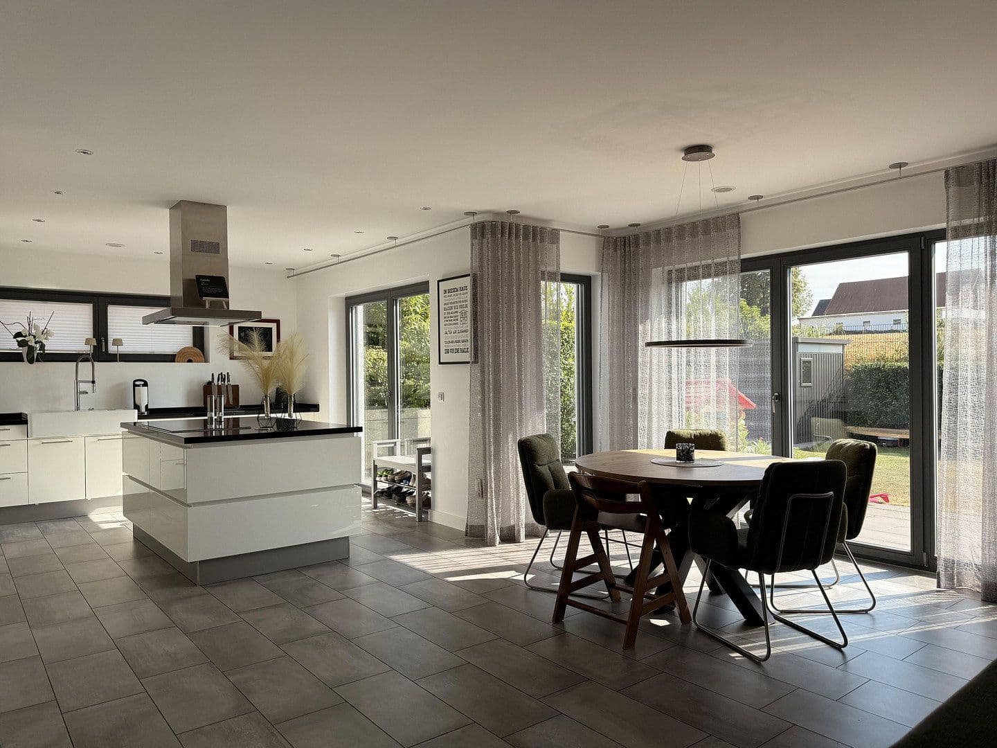 Predaj domu 193 m², pozemok 799 m², Velbert, Severné Porýnie - Westfálsko Predaj domu 193 m², pozemok 799 m², Velbert, Severné Porýnie - Westfálsko