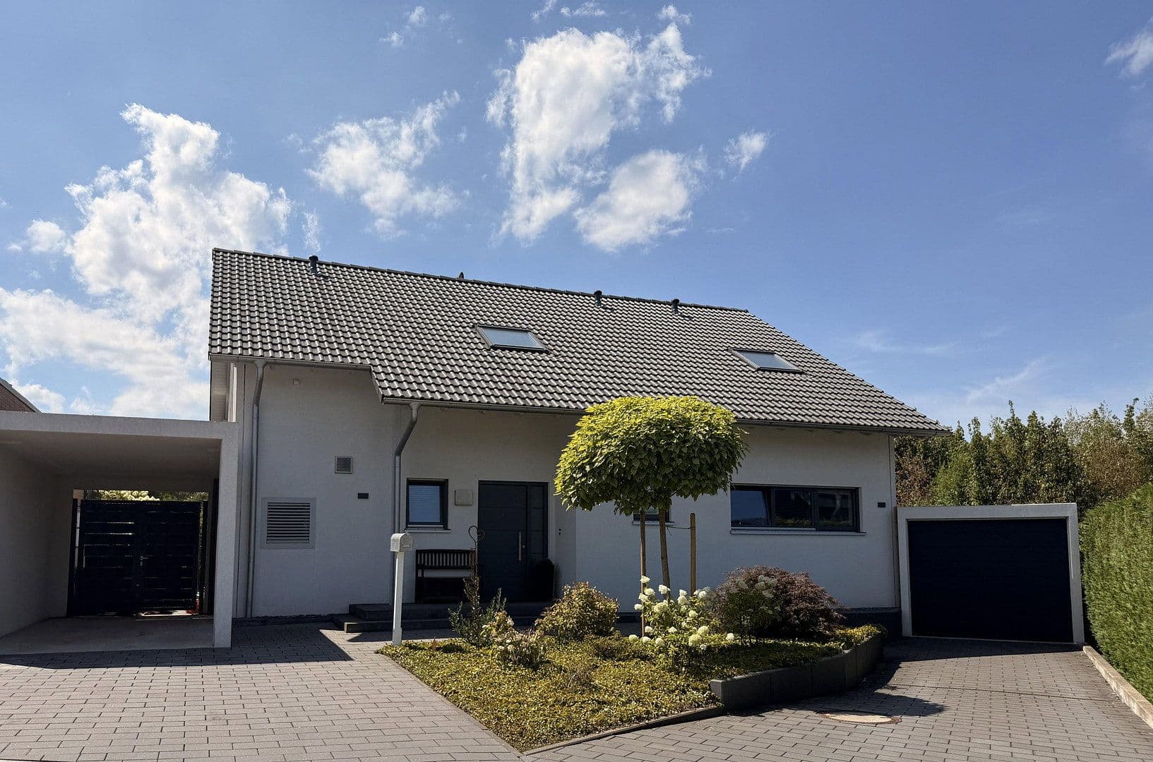 Predaj domu 193 m², pozemok 799 m², Velbert, Severné Porýnie - Westfálsko Predaj domu 193 m², pozemok 799 m², Velbert, Severné Porýnie - Westfálsko