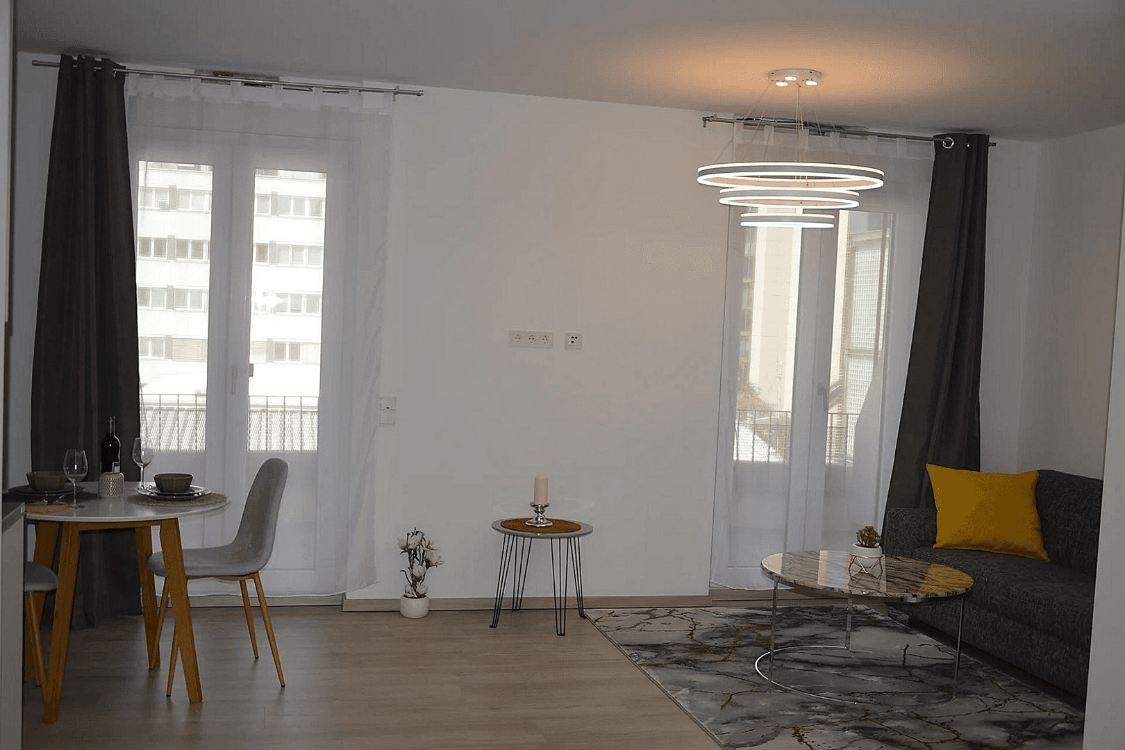 Prenájom bytu 1-izbový 44 m², 60326, Hesensko Prenájom bytu 1-izbový 44 m², 60326, Hesensko