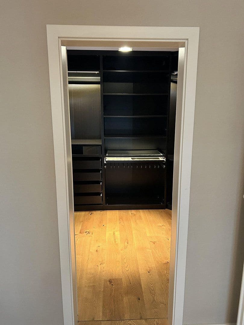 Prenájom domu 109 m², pozemok 355 m², Ampfing, Bavorsko Prenájom domu 109 m², pozemok 355 m², Ampfing, Bavorsko