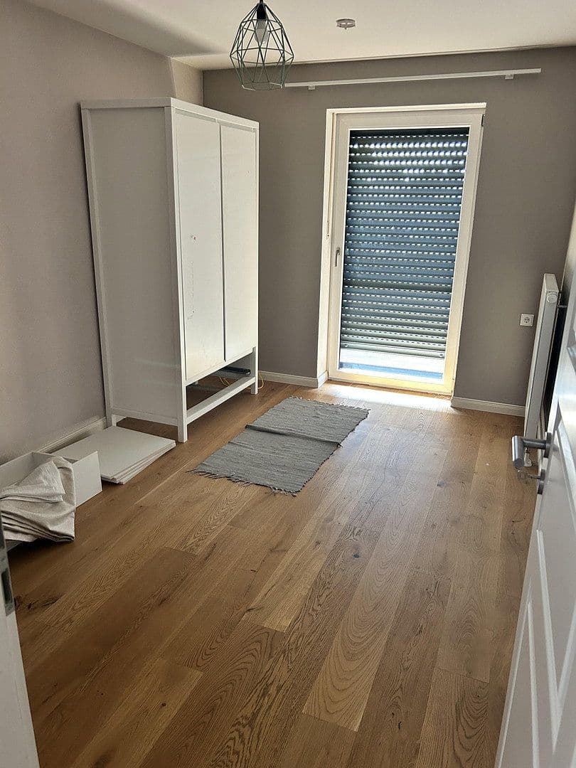 Prenájom domu 109 m², pozemok 355 m², Ampfing, Bavorsko Prenájom domu 109 m², pozemok 355 m², Ampfing, Bavorsko