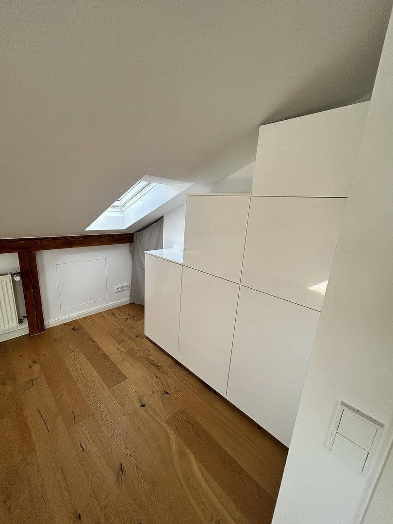 Prenájom domu 109 m², pozemok 355 m², Ampfing, Bavorsko Prenájom domu 109 m², pozemok 355 m², Ampfing, Bavorsko