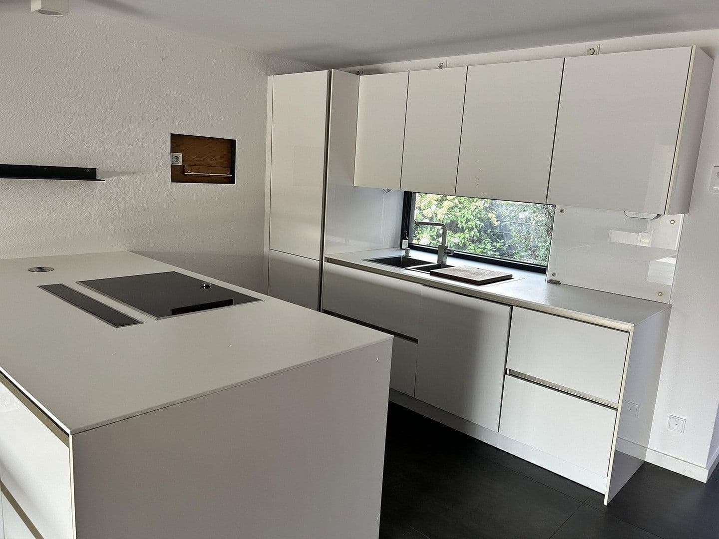 Prenájom domu 109 m², pozemok 355 m², Ampfing, Bavorsko Prenájom domu 109 m², pozemok 355 m², Ampfing, Bavorsko