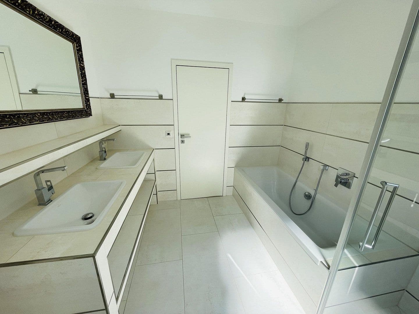 Predaj domu 185 m², pozemok 762 m², Aschaffenburg, Bavorsko Predaj domu 185 m², pozemok 762 m², Aschaffenburg, Bavorsko