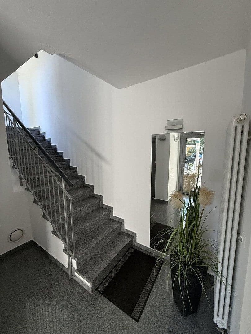 Prenájom bytu 2-izbový 116 m², Ellmaierstraße 6, Rosenheim, Bavorsko Prenájom bytu 2-izbový 116 m², Ellmaierstraße 6, Rosenheim, Bavorsko