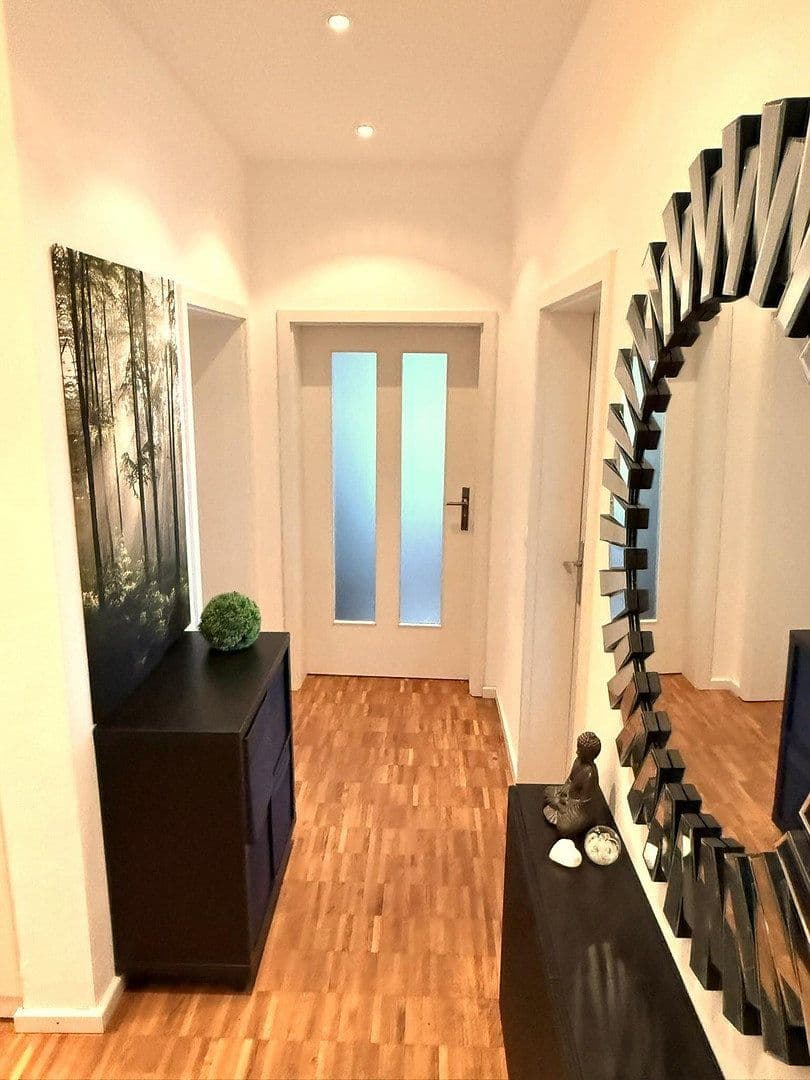 Prenájom bytu 2-izbový 116 m², Ellmaierstraße 6, Rosenheim, Bavorsko Prenájom bytu 2-izbový 116 m², Ellmaierstraße 6, Rosenheim, Bavorsko