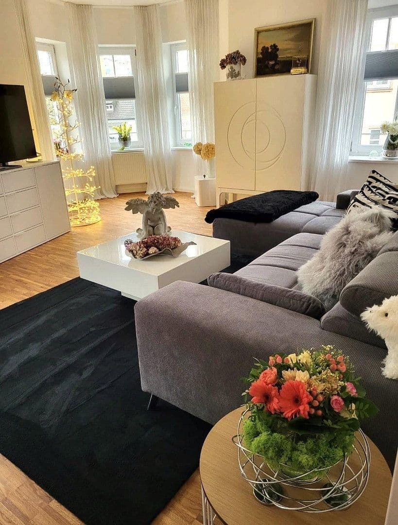 Prenájom bytu 2-izbový 116 m², Ellmaierstraße 6, Rosenheim, Bavorsko Prenájom bytu 2-izbový 116 m², Ellmaierstraße 6, Rosenheim, Bavorsko