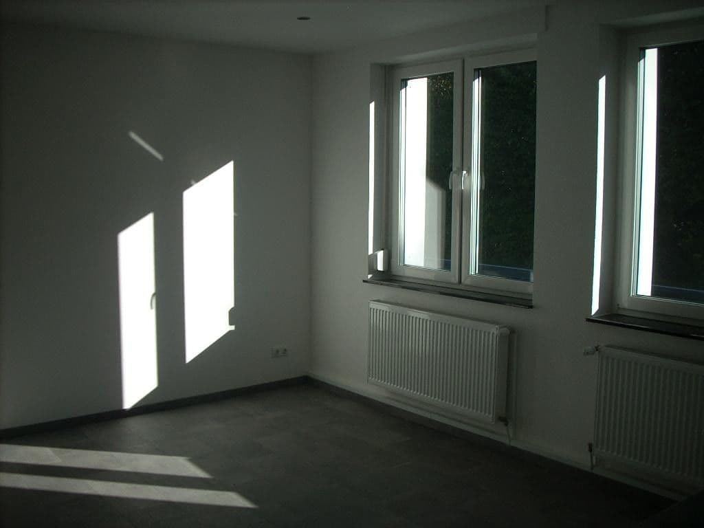Prenájom bytu 4-izbový 98 m², Sprockhövel, Severné Porýnie - Westfálsko Prenájom bytu 4-izbový 98 m², Sprockhövel, Severné Porýnie - Westfálsko