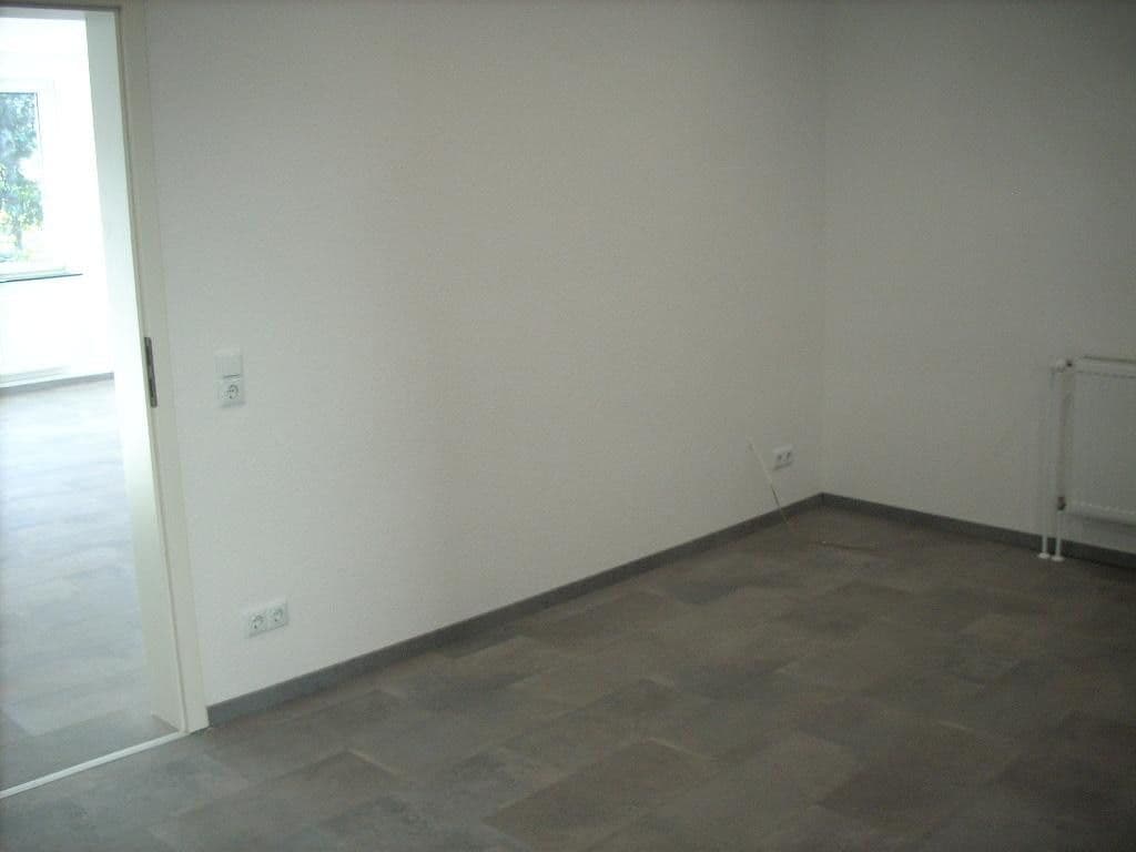 Prenájom bytu 4-izbový 98 m², Sprockhövel, Severné Porýnie - Westfálsko Prenájom bytu 4-izbový 98 m², Sprockhövel, Severné Porýnie - Westfálsko