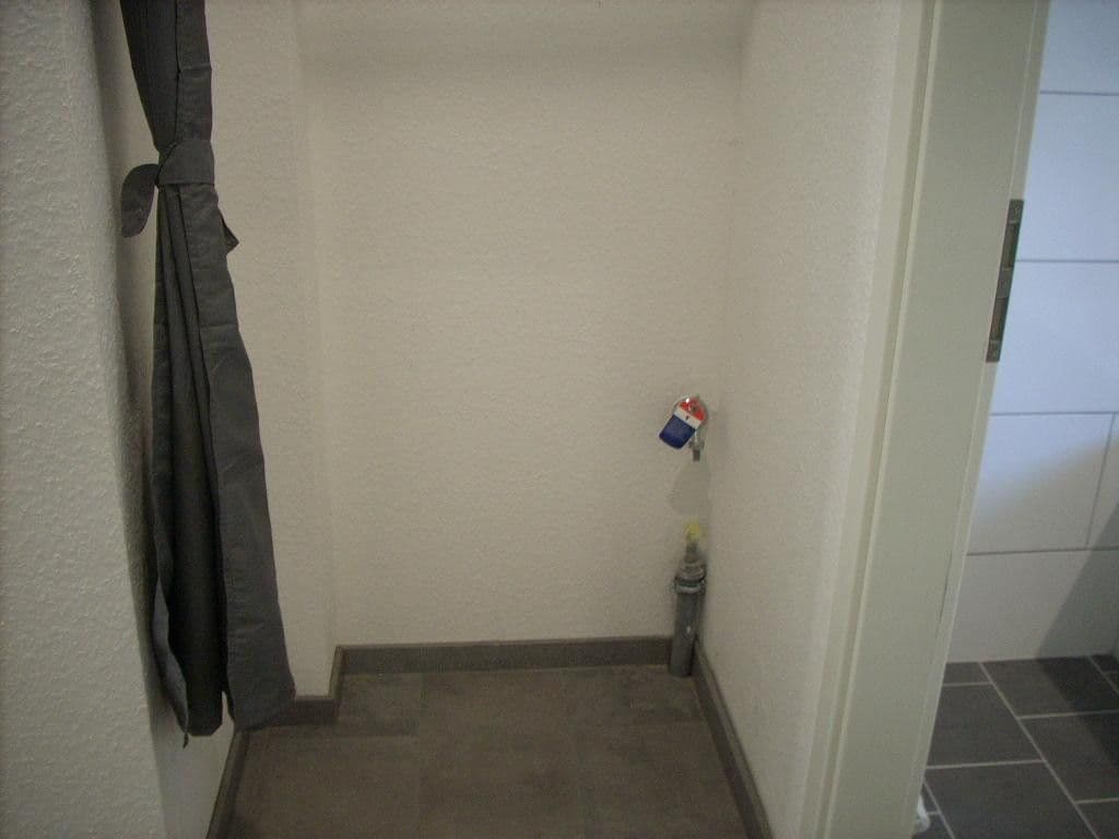 Prenájom bytu 4-izbový 98 m², Sprockhövel, Severné Porýnie - Westfálsko Prenájom bytu 4-izbový 98 m², Sprockhövel, Severné Porýnie - Westfálsko