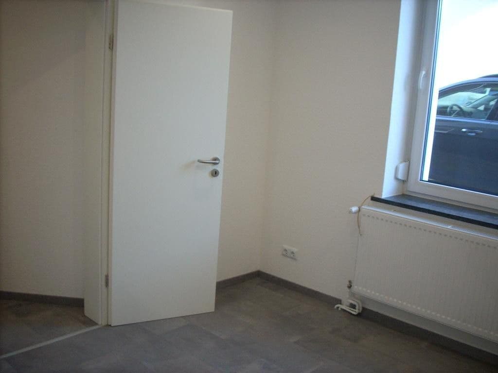 Prenájom bytu 4-izbový 98 m², Sprockhövel, Severné Porýnie - Westfálsko Prenájom bytu 4-izbový 98 m², Sprockhövel, Severné Porýnie - Westfálsko