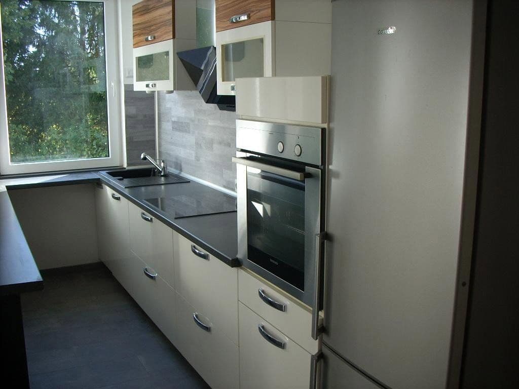 Prenájom bytu 4-izbový 98 m², Sprockhövel, Severné Porýnie - Westfálsko Prenájom bytu 4-izbový 98 m², Sprockhövel, Severné Porýnie - Westfálsko