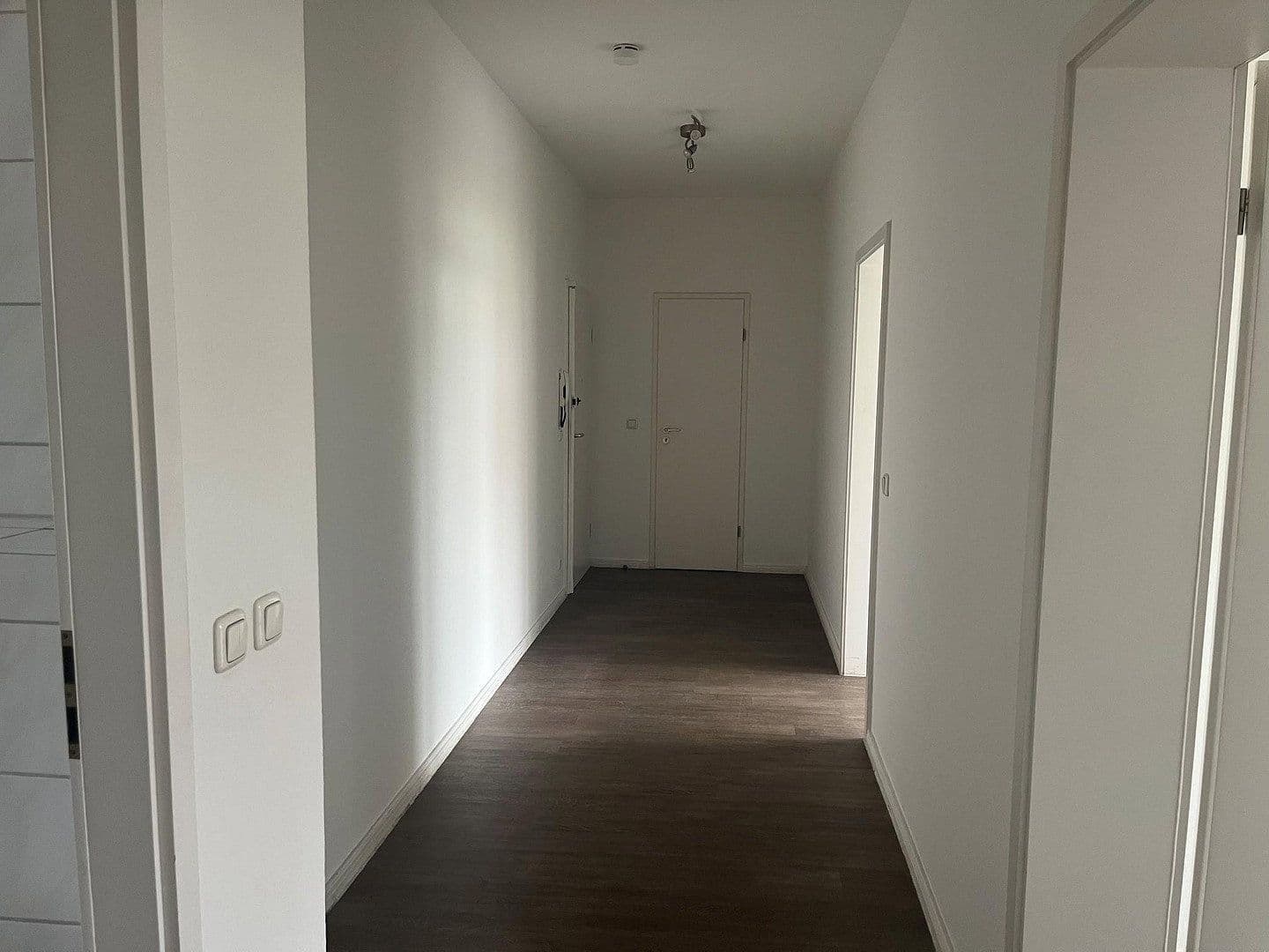 Prenájom kancelárie 68 m², Düppelstraße 32, Berlin, Berlín Prenájom kancelárie 68 m², Düppelstraße 32, Berlin, Berlín
