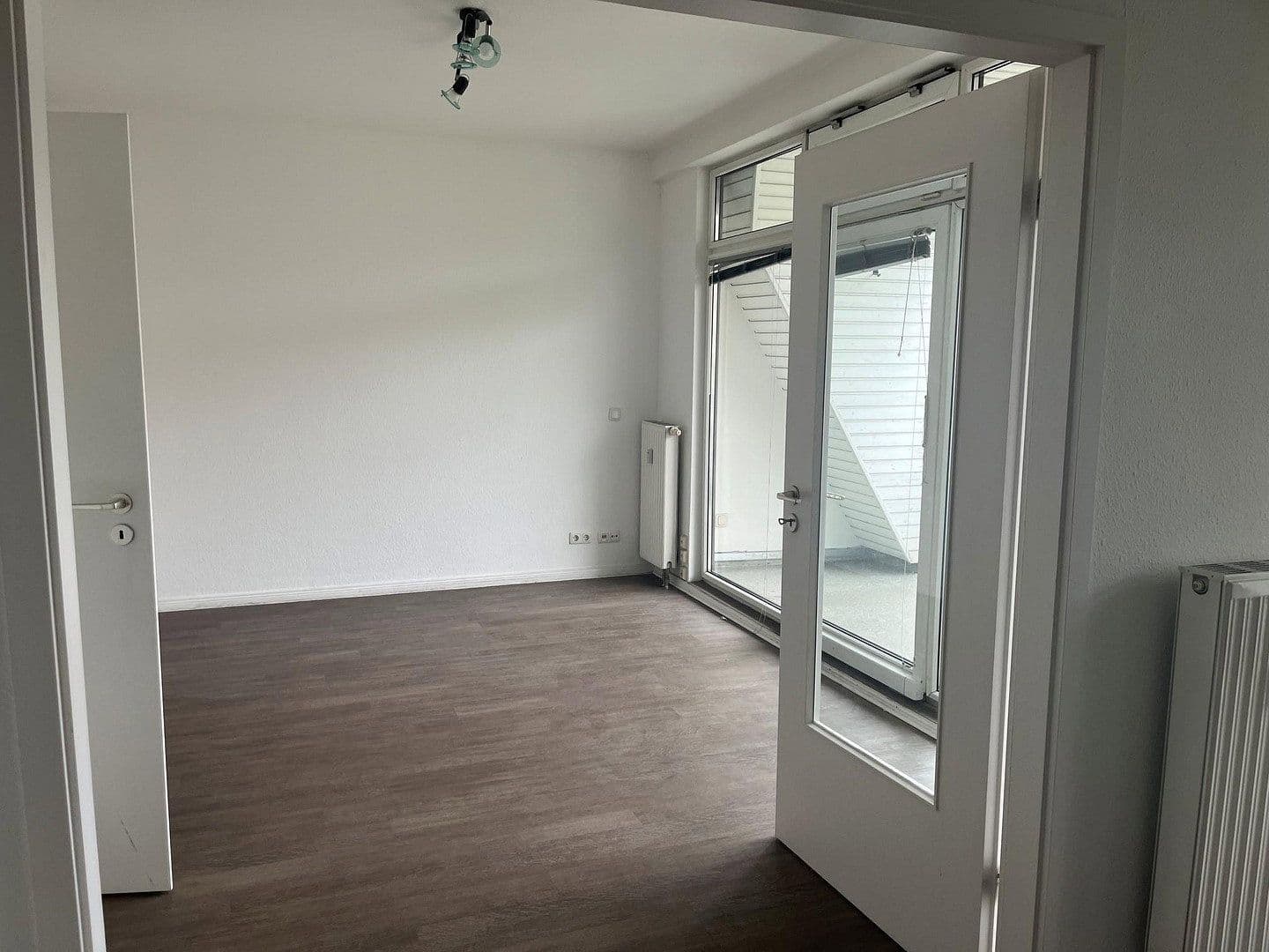 Prenájom kancelárie 68 m², Düppelstraße 32, Berlin, Berlín Prenájom kancelárie 68 m², Düppelstraße 32, Berlin, Berlín