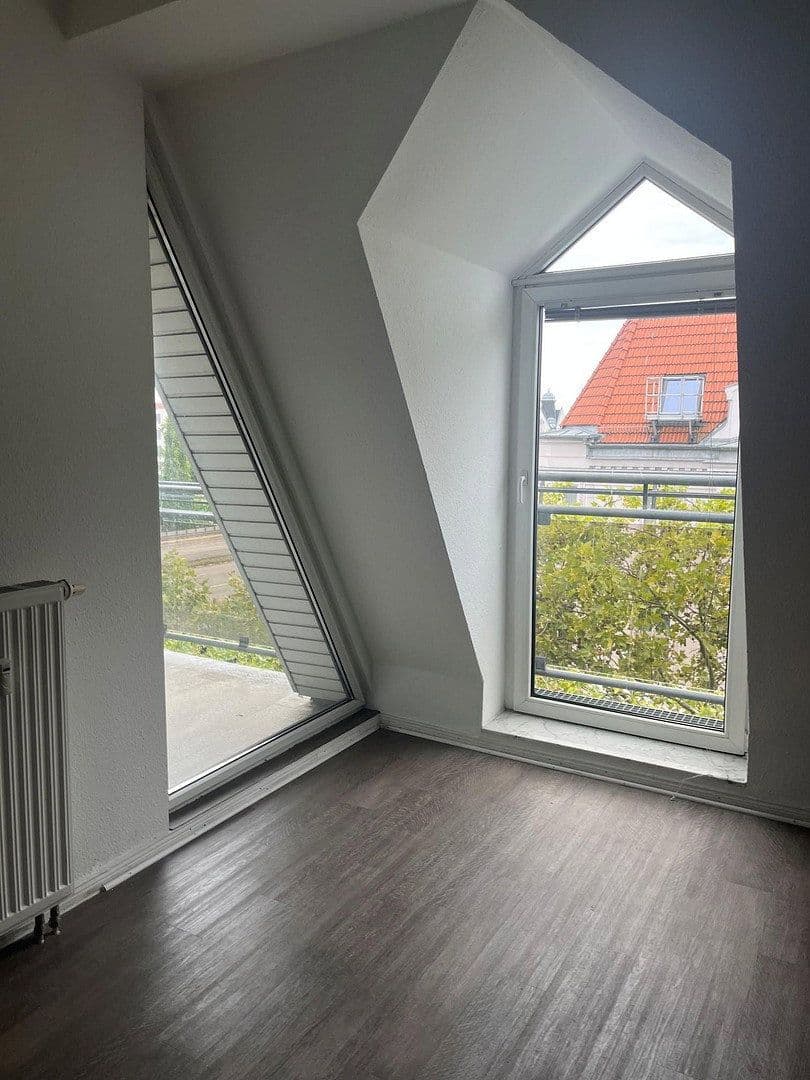 Prenájom kancelárie 68 m², Düppelstraße 32, Berlin, Berlín Prenájom kancelárie 68 m², Düppelstraße 32, Berlin, Berlín