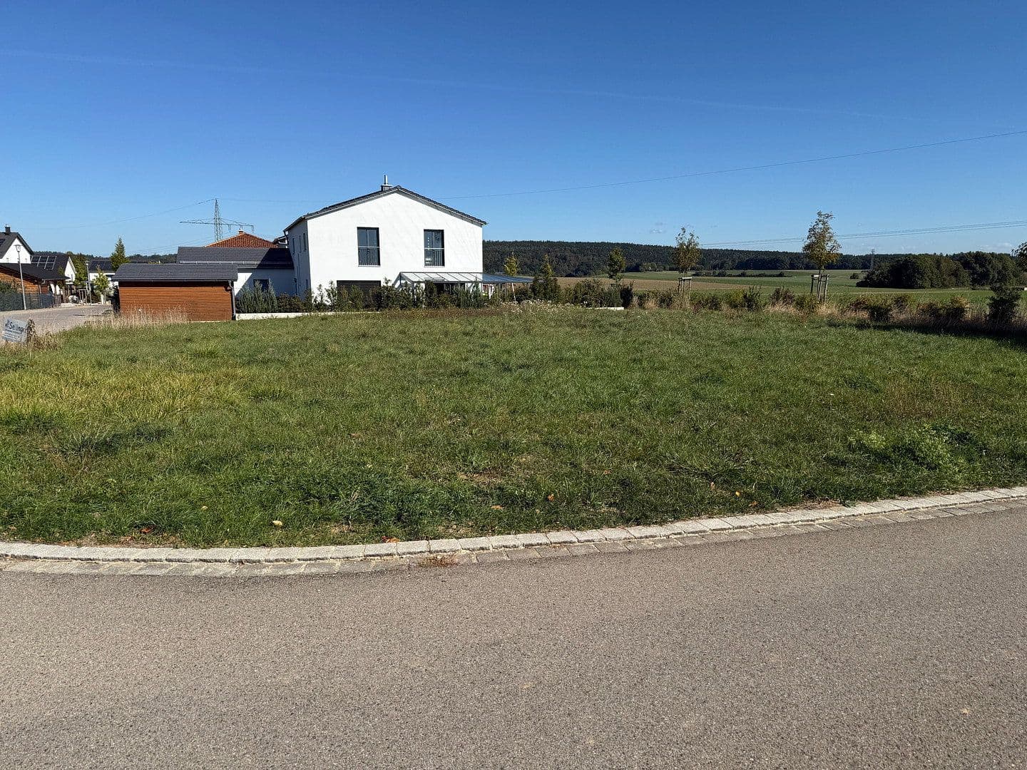 Predaj pozemku 624 m², Kastanienweg, Möckenlohe, Bavorsko Predaj pozemku 624 m², Kastanienweg, Möckenlohe, Bavorsko